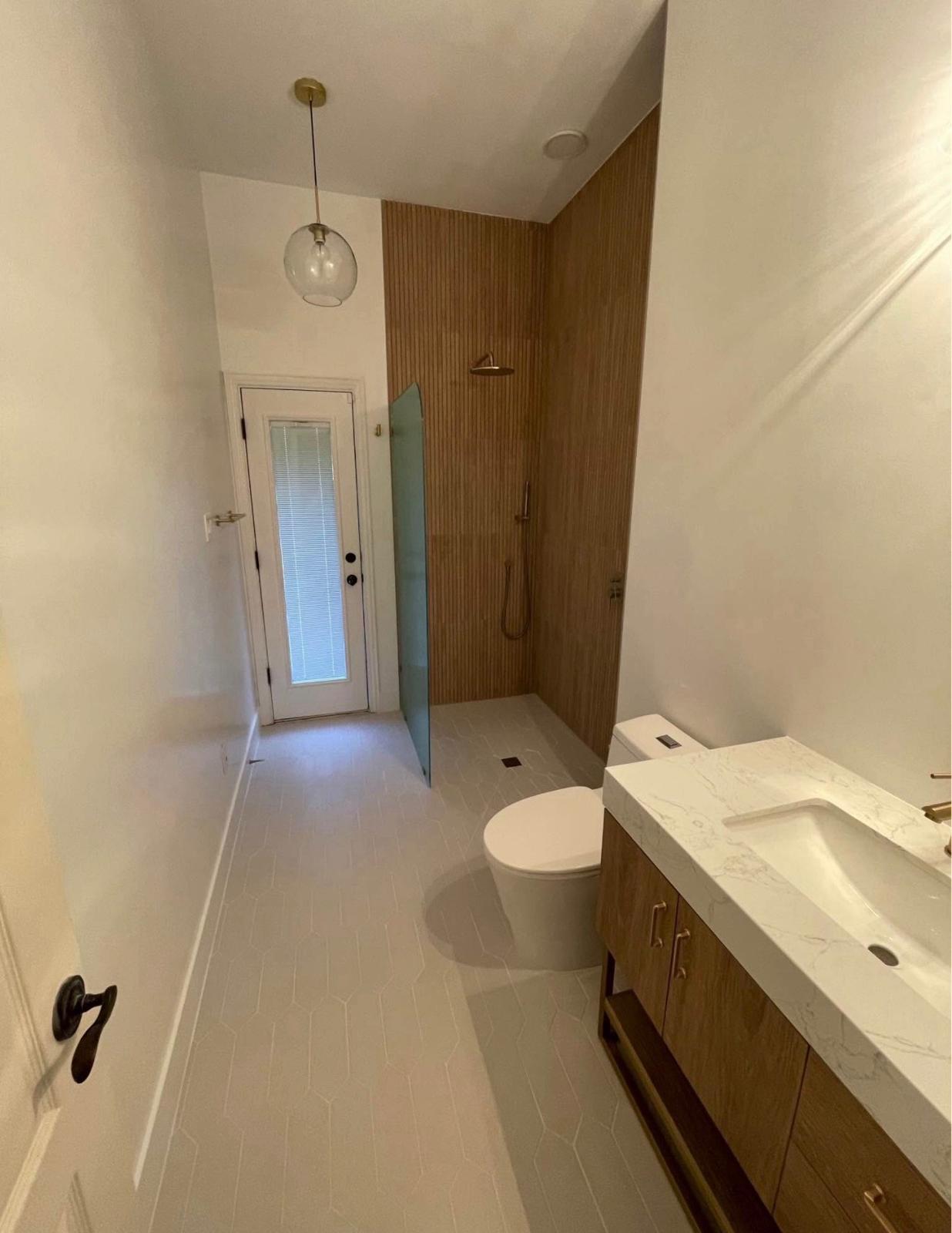 Full bathroom remodel 4